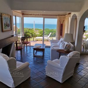Venta De Apartamento Con Vista A Playa Montoya, La Barra