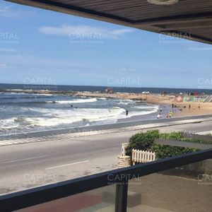 Apartamento En Alquiler Punta Del Este Playa El Emir Tres Dormitorios
