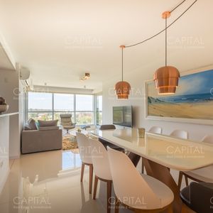 Excelente Apartamento De 3 Dormitorios En Brava Con Vista Al Mar