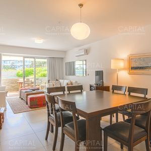 Apartamento Tres Dormitorios En Aqluiler Playa Brava
