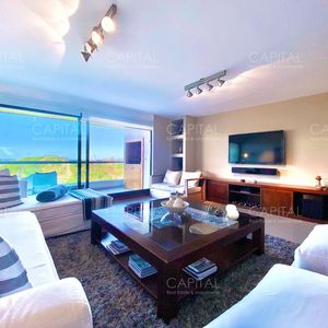 Apartamento De Tres Suites Mas Dependencia En Venta, Playa Brava-punta Del Este