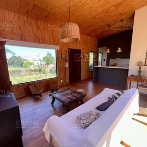 Casa En Venta En Manantiales Con Vista Al Mar Y Al Bosque