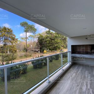 Apartamento En Venta En Rincón Del Indio De Dos Dormitorios