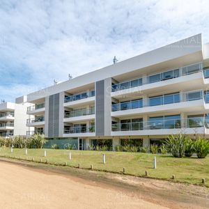 Apartamento Penthouse Dos Dormitorios Rincón Del Indio