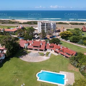 Casa Grande En Alquiler Playa Mansa Punta Del Este