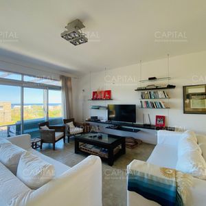 Casa En Venta En Barrio Privado Manantiales