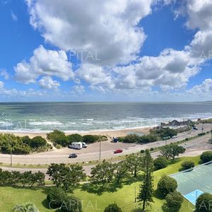 Aquarela Punta Del Este Departamento Esquinero En Venta