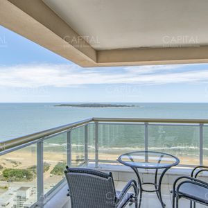 Apartamento En Le Jardin De Tres Dormitorios Y Dependencia De Servicio En Venta Punta Del Este En Venta