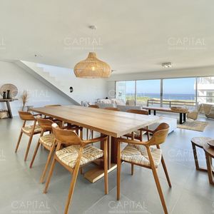 Espectacular Penthouse Duplex En Primera Línea Brava