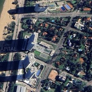 Lote En Playa Mansa Apto Para Edificio En Punta Del Este