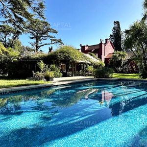 Casa  En Venta Playa Mansa En Venta A 150 Metros Del Mar