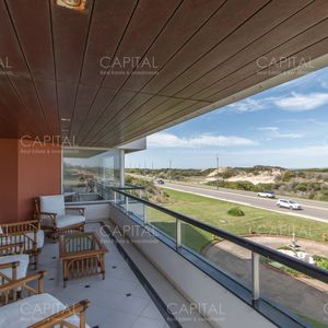 Apartamento En Venta En Primera Línea Playa Brava