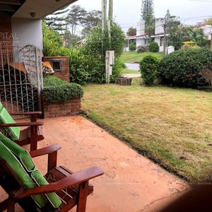 Casa En Venta En Playa Mansa.