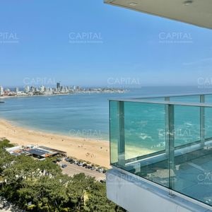 Apartamento De Dos Dormitorios En Paramount, Playa Mansa