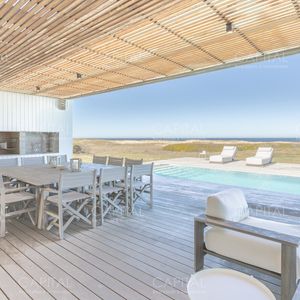 Casa Sobre El Mar Próximo A Jose Ignacio