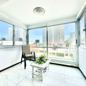 Apartamento De Dos Dormitorios En Venta Playa Mansa