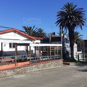 Local En Puerto Punta Del Este