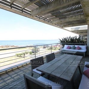Duplex Frente Al Mar En La Barra