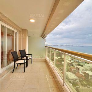 Le Jardin Unificado De Cuatro Suites Y Dependencia