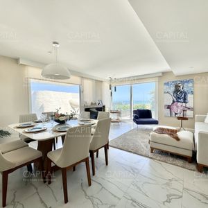 Apartamento De Tres Dormitorios Y Dependencia En Alquiler, Punta Del Este