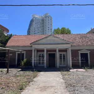 Local En Venta Sobre Av. Italia