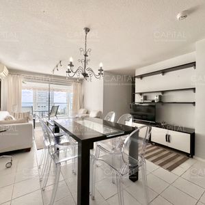 Apartamento De Dos Dormitorios En Alquiler Temporal. Punta Del Este