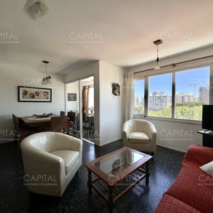 Apartamento De Dos Dormitorios En Venta, Aidy Grill, Punta Del Este.