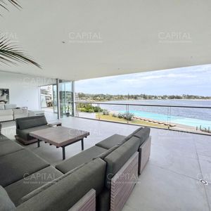 Increíble Departamento Con Gran Vista A La Desembocadura Y El Mar
