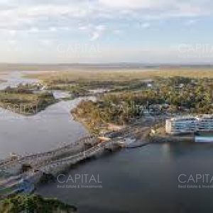 Sobre Arroyo De La Barra Punta Del Este