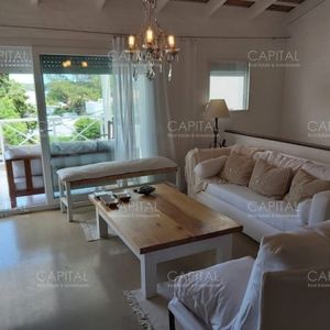 Departamento Duplex Estilo Casita De La Ruta Al Mar En La Barra