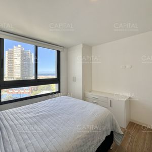 Apartamento En Alquiler Anual De Dos Dormtiroios, Playa Brava, Punta Del Este.