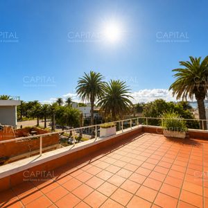 Casa En Venta De 4 Dormitórios En Península