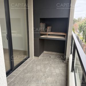 Apartamento 1 Dormitorio Con Parrillero Propio Y Cochera En Malvin