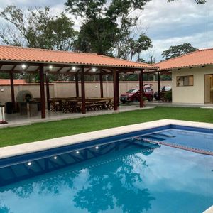 Hermosa Quinta En Alquiler Por Día