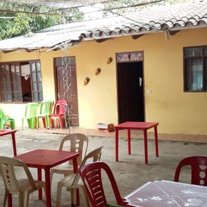 Vendo Casa De Ocasión Serca A La Plaza Del Mechero