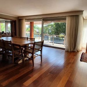 Alquiler Apto De 3 Dormitorios Con 4 Baños, Terraza Y Cochera En Carrasco!!