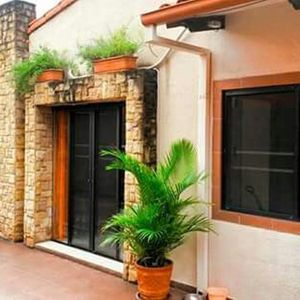 Casa En Venta Zona Norte 5to Anillo