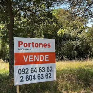 Se Vende Terreno En Balneario Kiyú, Departamento De San José