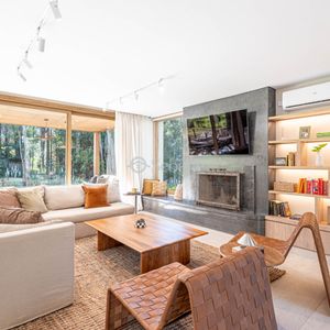 Barrio Privado Reserva Montoya  - Moderna, 4 Dormitorios Con Piscina Y Sauna - Temporada 2027
