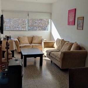 Venta De Precioso Apartamento De 3 Dormitorios En La Aguada