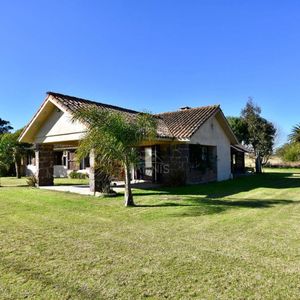 Rocha Ref El1838 Casa En Venta (ruta 9 - La Coronilla) Precio Usd 179.900