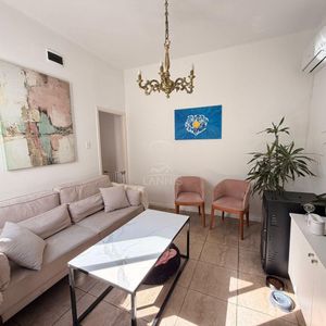 Centro Ref Yl2044  Apartamento En Venta (yaguaron Y Paysandú) A 4 Cuadras De Av. 18 De Julio
