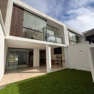 Hermosas Casas En Pre-venta En La Radial 26 6to Anillo