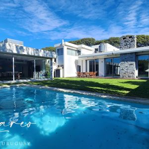 Espectacular Casa A La Venta En Malvin