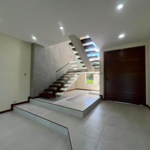 Casa En Condominio Privado Zona Norte, Av. Banzer