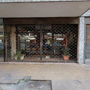 Local Comercial Sobre Gutierrez Ruiz