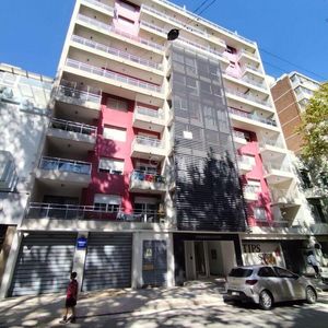 1 Dormitorio  Con Garage Y Renta En Centro