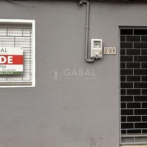Venta De Apto. Tipo Casa Al Frente En Cordon Sur