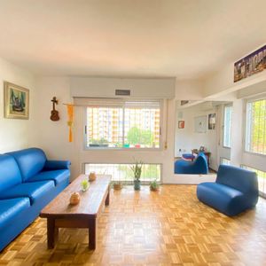 Apartamento En Malvín – 2 Dormitorios Y 2 Baños