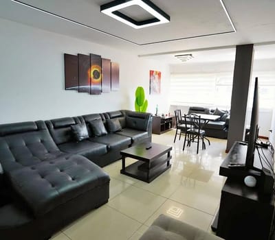 En Venta Departamento En Condominio  Av. Cristobal De Mendoza